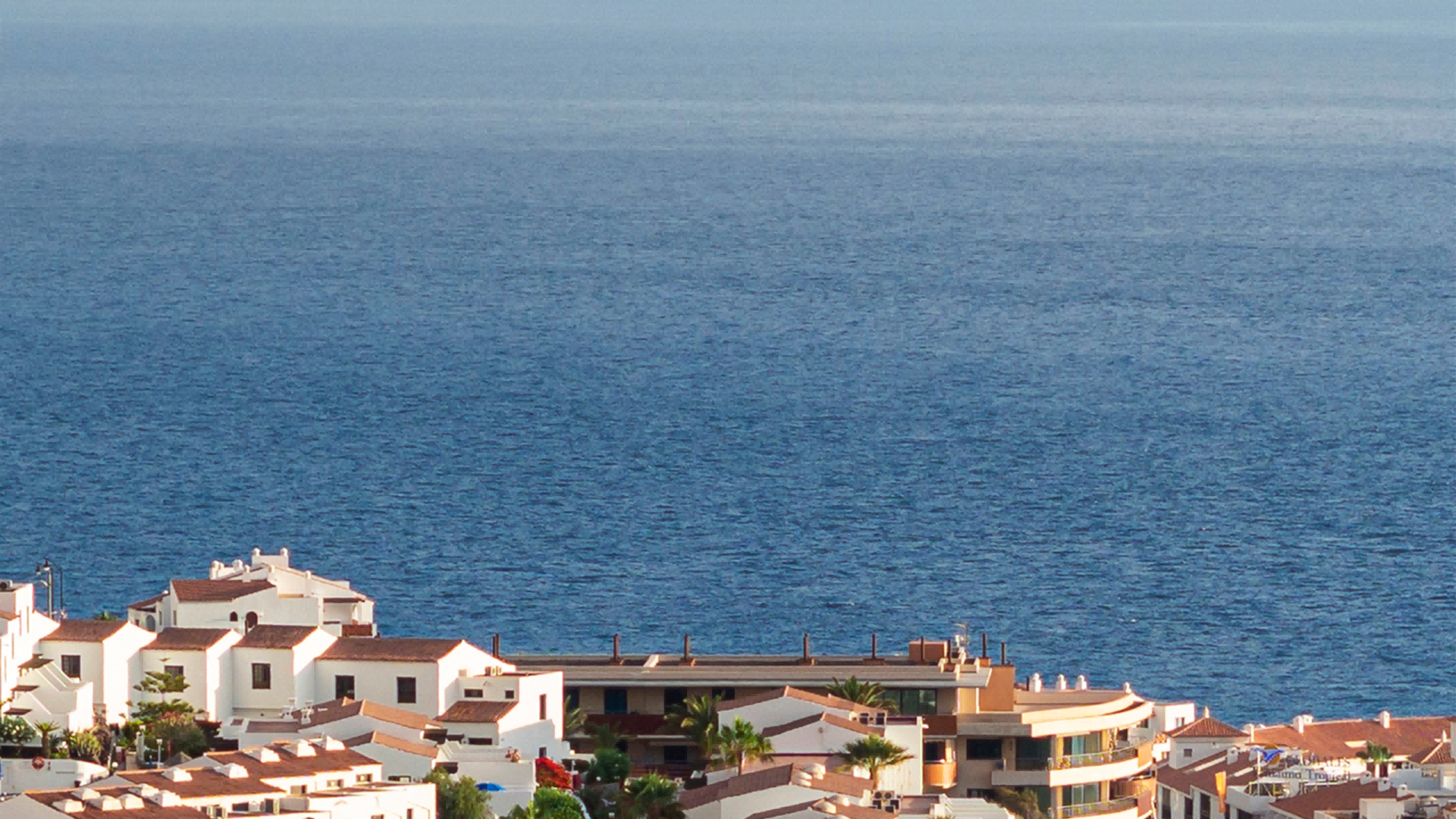 瞬屿momi办公环境